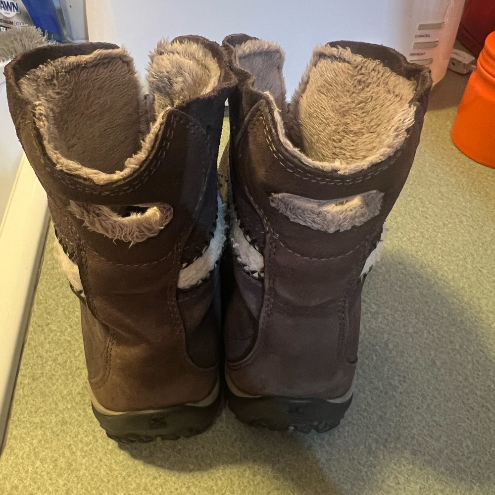 Sorel boot - Picture 2 of 5
